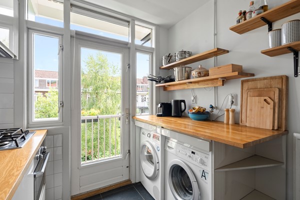 Medium property photo - Leiduinstraat 17-2, 1058 SG Amsterdam